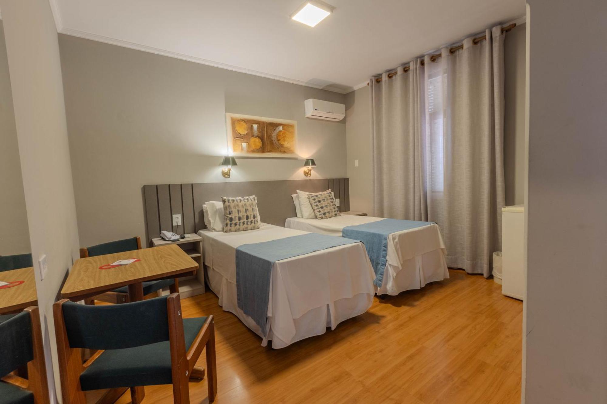 Hotel Minas Gerais Poços de Caldas Esterno foto